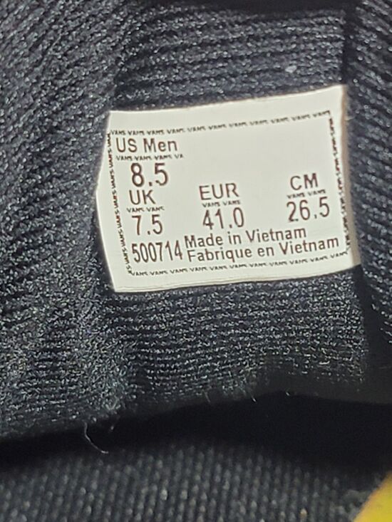 Vans Chukka Low Men’s Skate Shoes All Black US Size 8.5 Blackout Skateboard main image 9